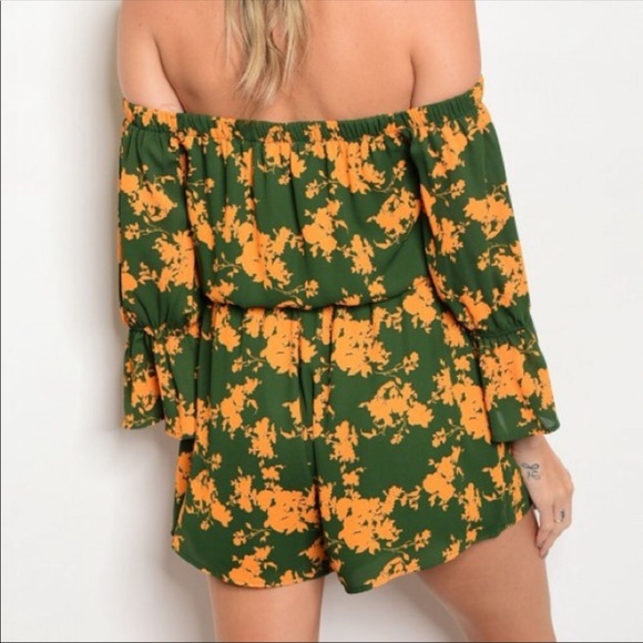 🌴Floral Romper Jumpsuit - Picture 3 of 3